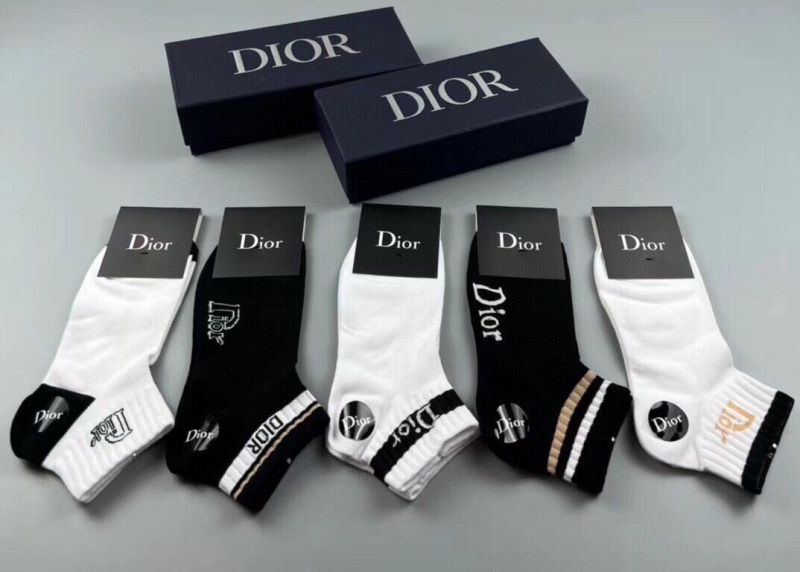 DIOR